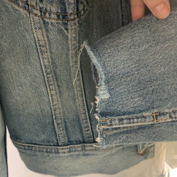 Re/done denim jacket raw hem - Picture 6 of 9